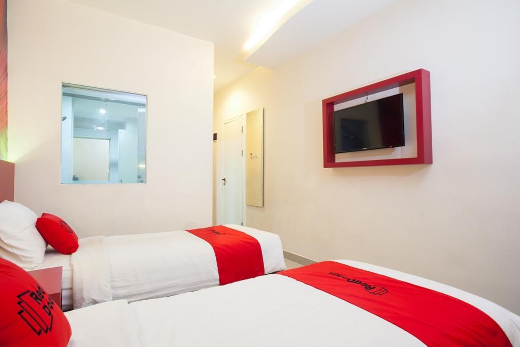Reddoorz Near Hawaii Water Park Otel Malang Dış mekan fotoğraf