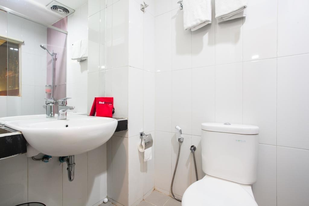 Reddoorz Near Hawaii Water Park Otel Malang Dış mekan fotoğraf